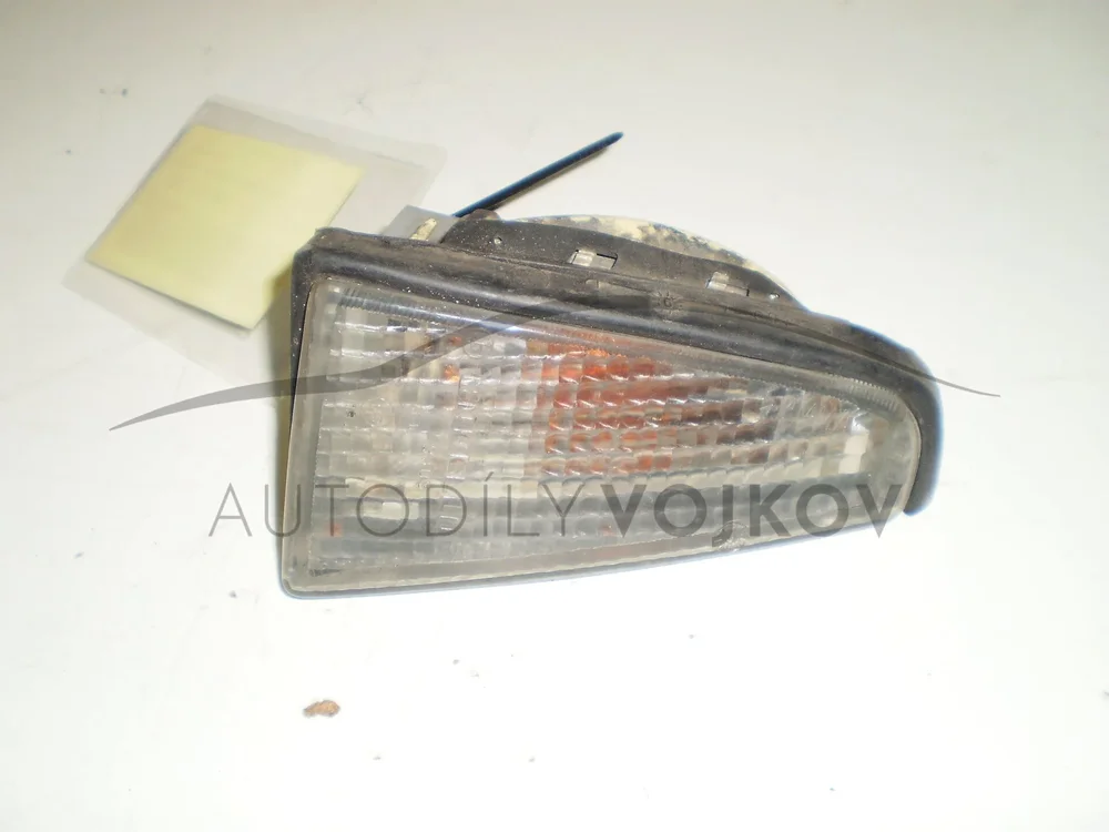Blikač přední pravý P kouřový v:10167