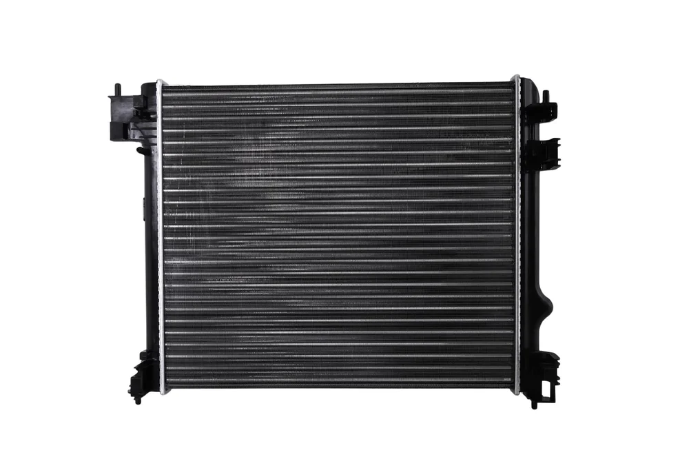 Chladič, chlazení motoru KAMOKA 7705396 – OE 214104BE0A